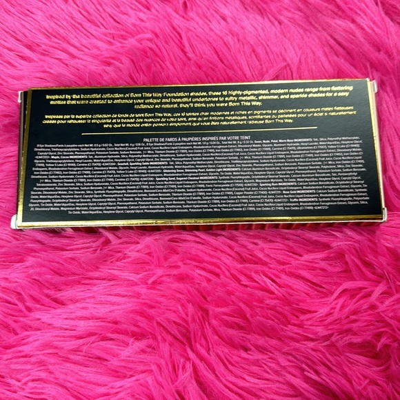NEW Too Faced Born This Way Eyeshadow Pallete - Picture 4 of 4
